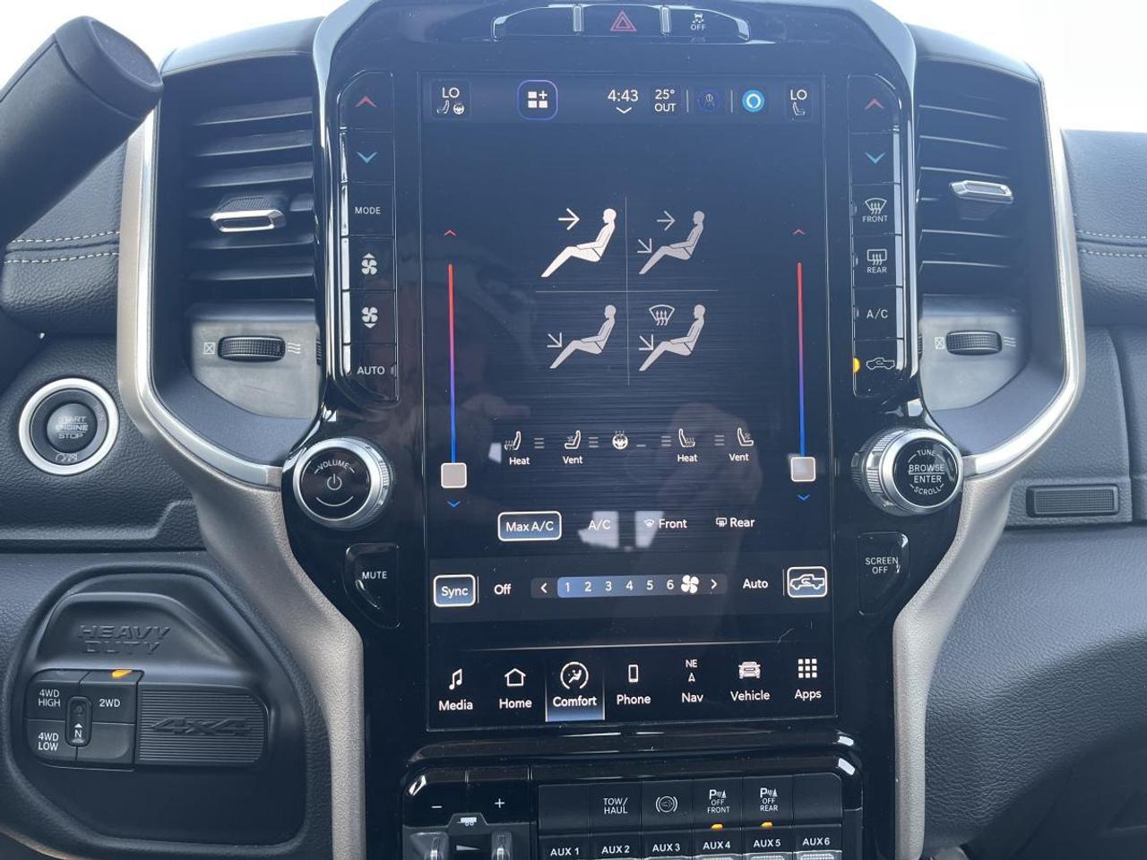 2023 RAM 2500 LARAMIE 4x4 Crew Cab 6'4 Box Photo