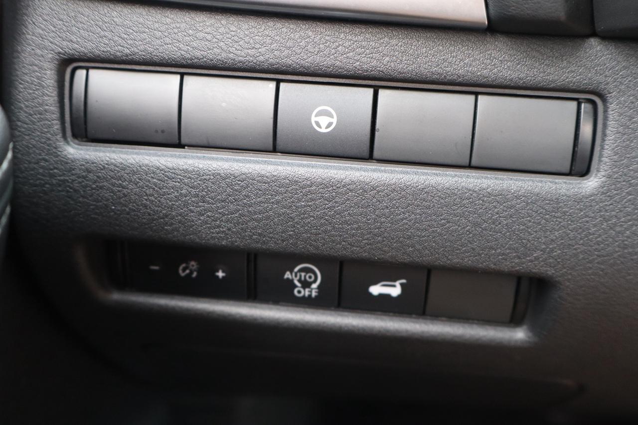 2023 Nissan Rogue SL AWD   No Accident   Clean CarFax Photo