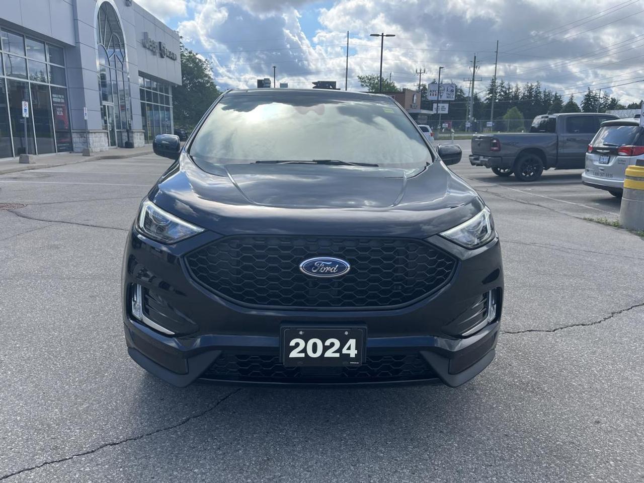 2024 Ford Edge ST Line AWD Photo