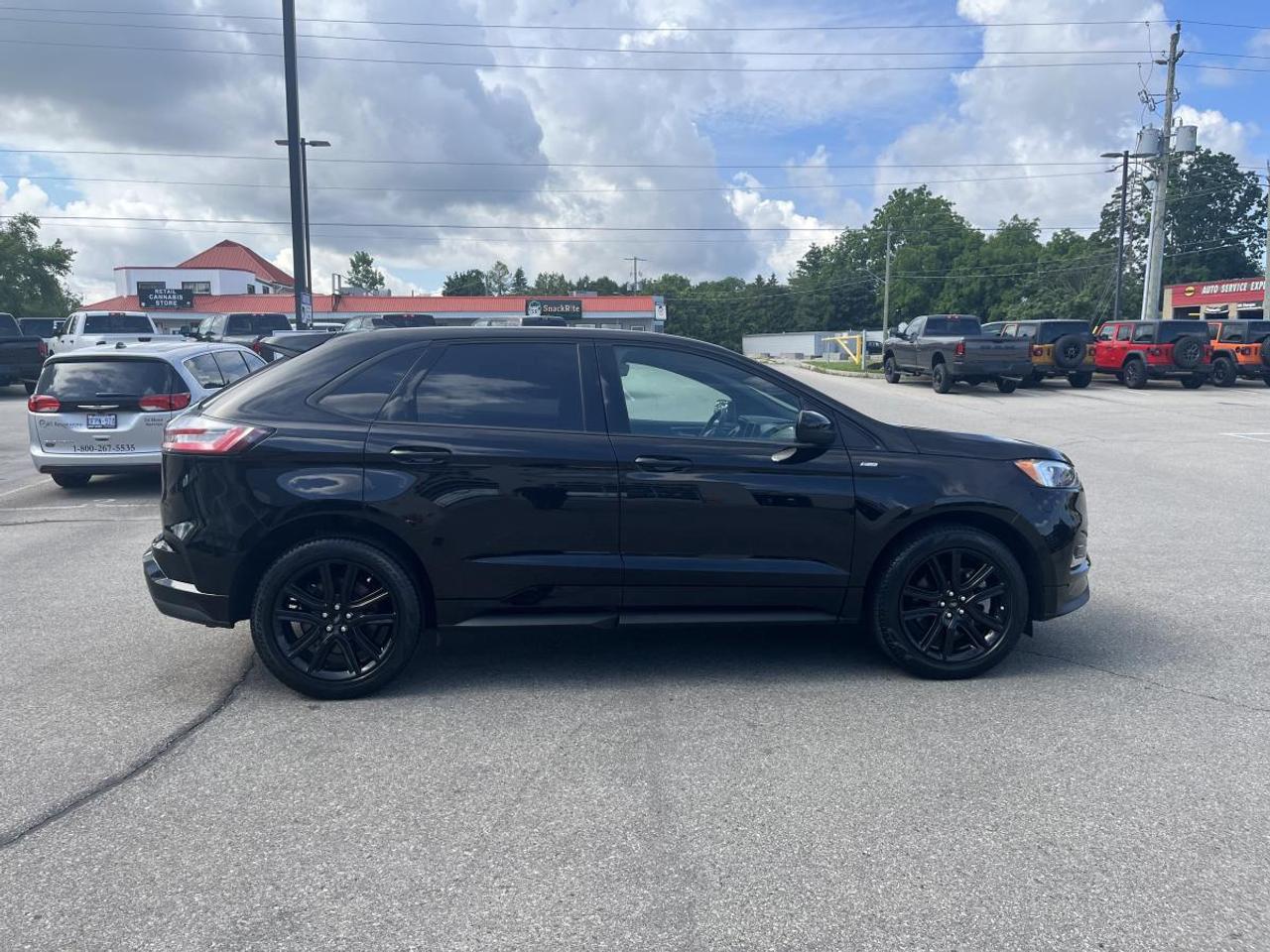 2024 Ford Edge ST Line AWD Photo