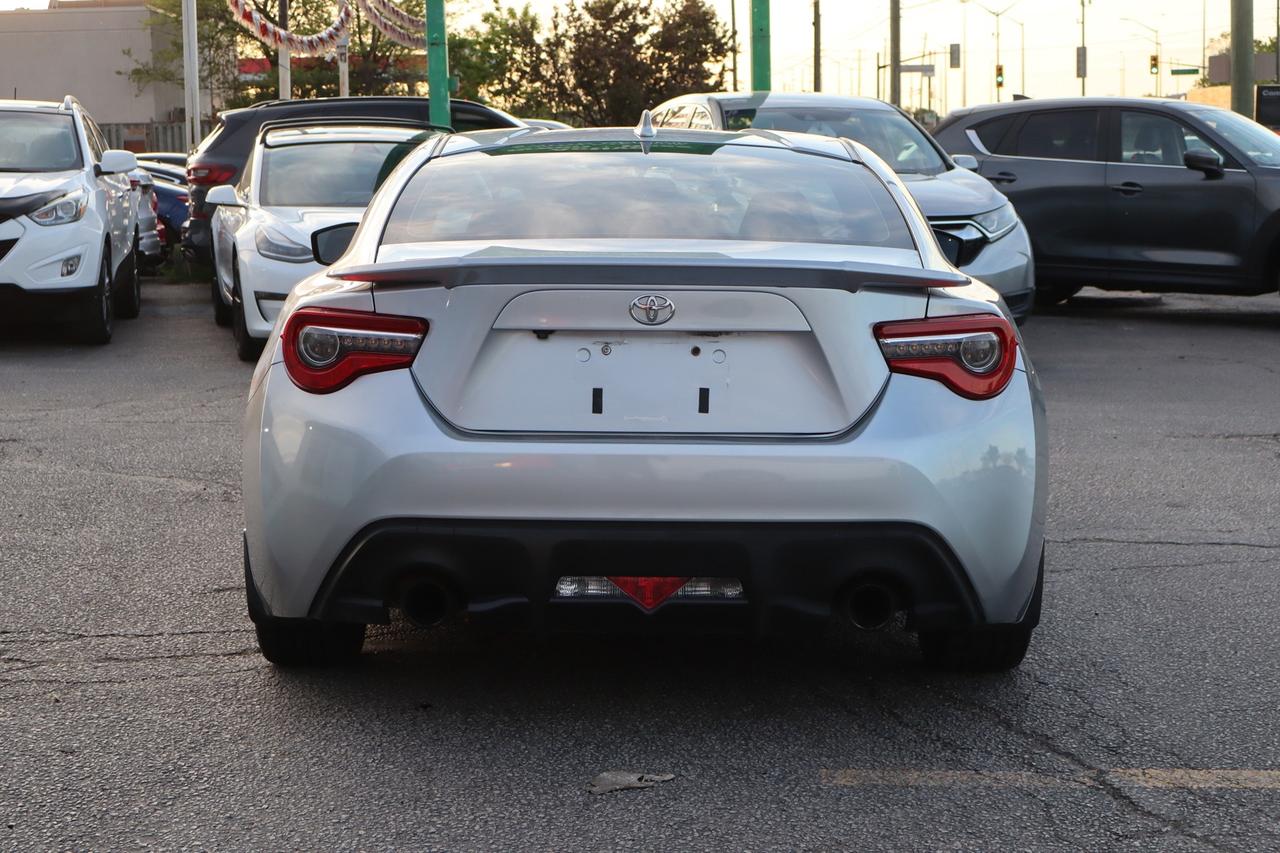 2017 Toyota 86 Automatic Certified No Accident $84/ Weekly Photo