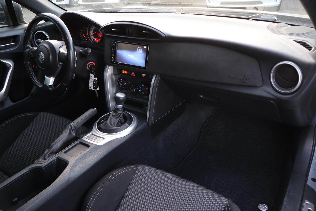 2017 Toyota 86 Automatic Certified No Accident $84/ Weekly Photo
