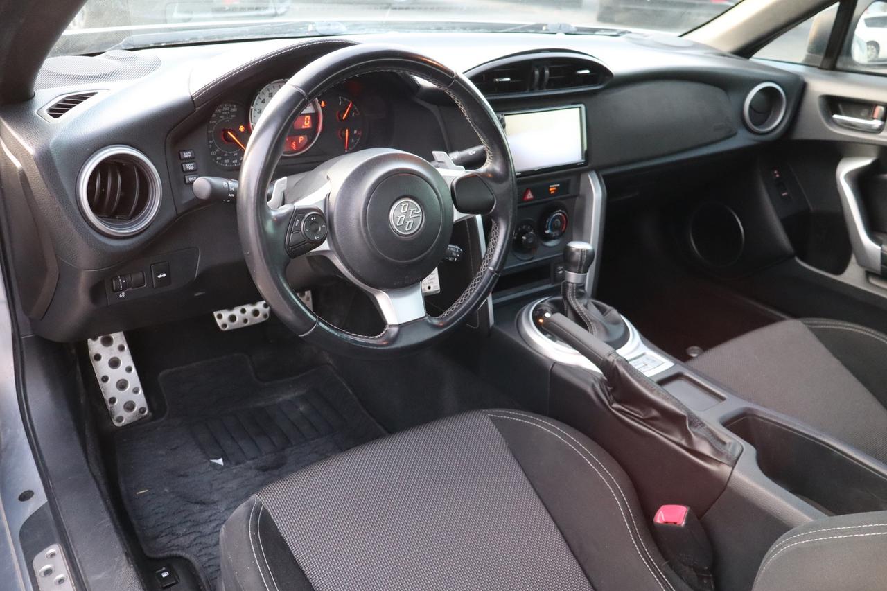 2017 Toyota 86 Automatic Certified No Accident $84/ Weekly Photo