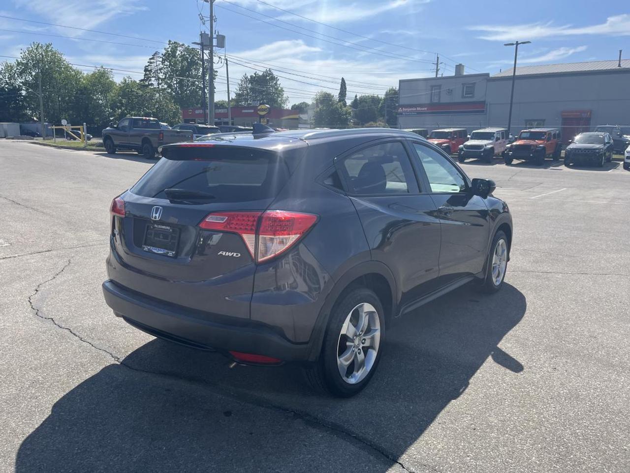 2017 Honda HR-V 4WD EX-L CVT with Navigation Photo