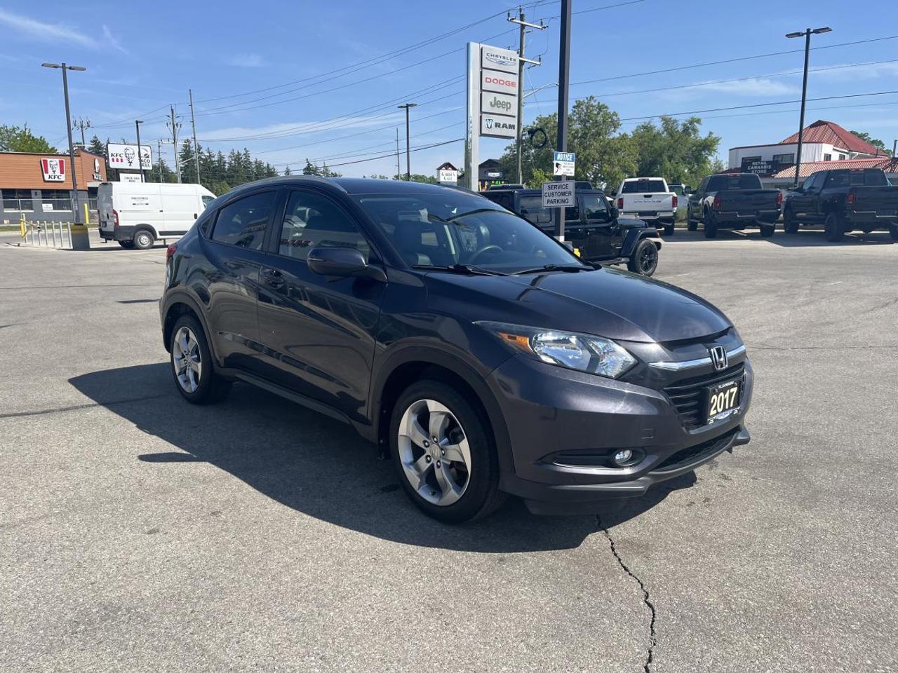 2017 Honda HR-V 4WD EX-L CVT with Navigation Photo