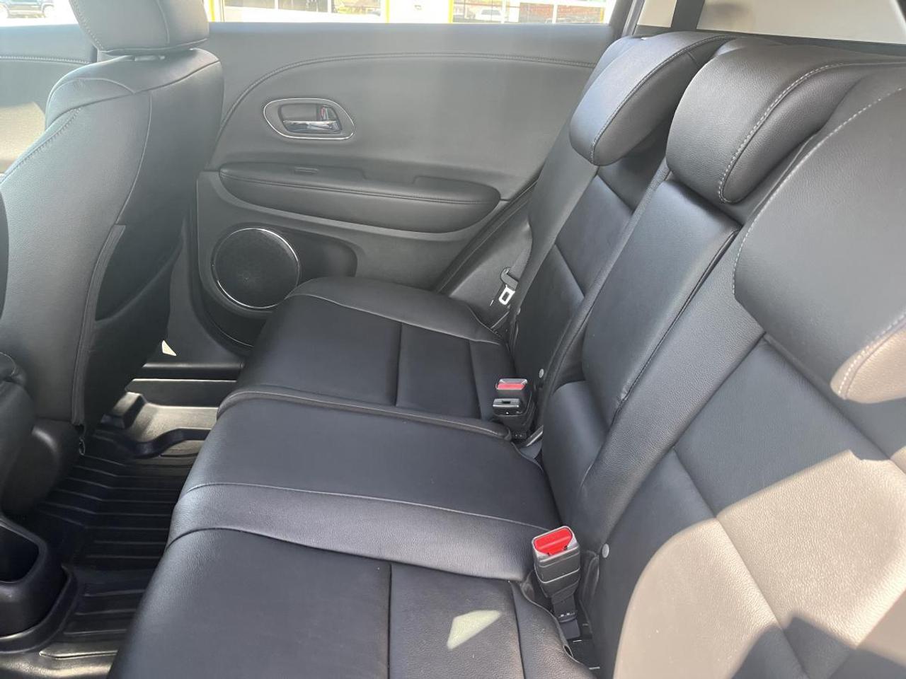2017 Honda HR-V 4WD EX-L CVT with Navigation Photo