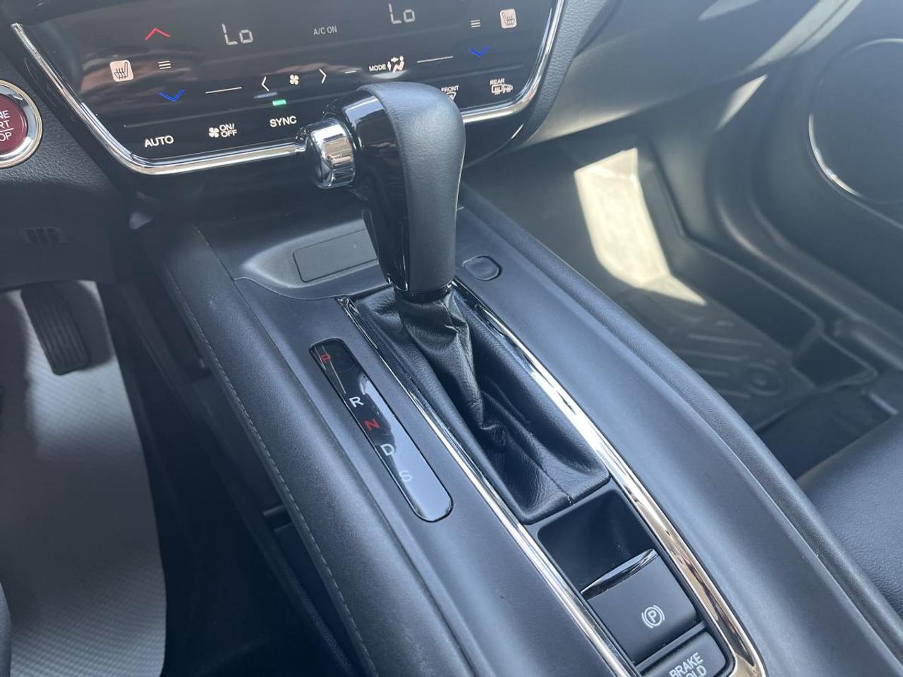 2017 Honda HR-V 4WD EX-L CVT with Navigation Photo