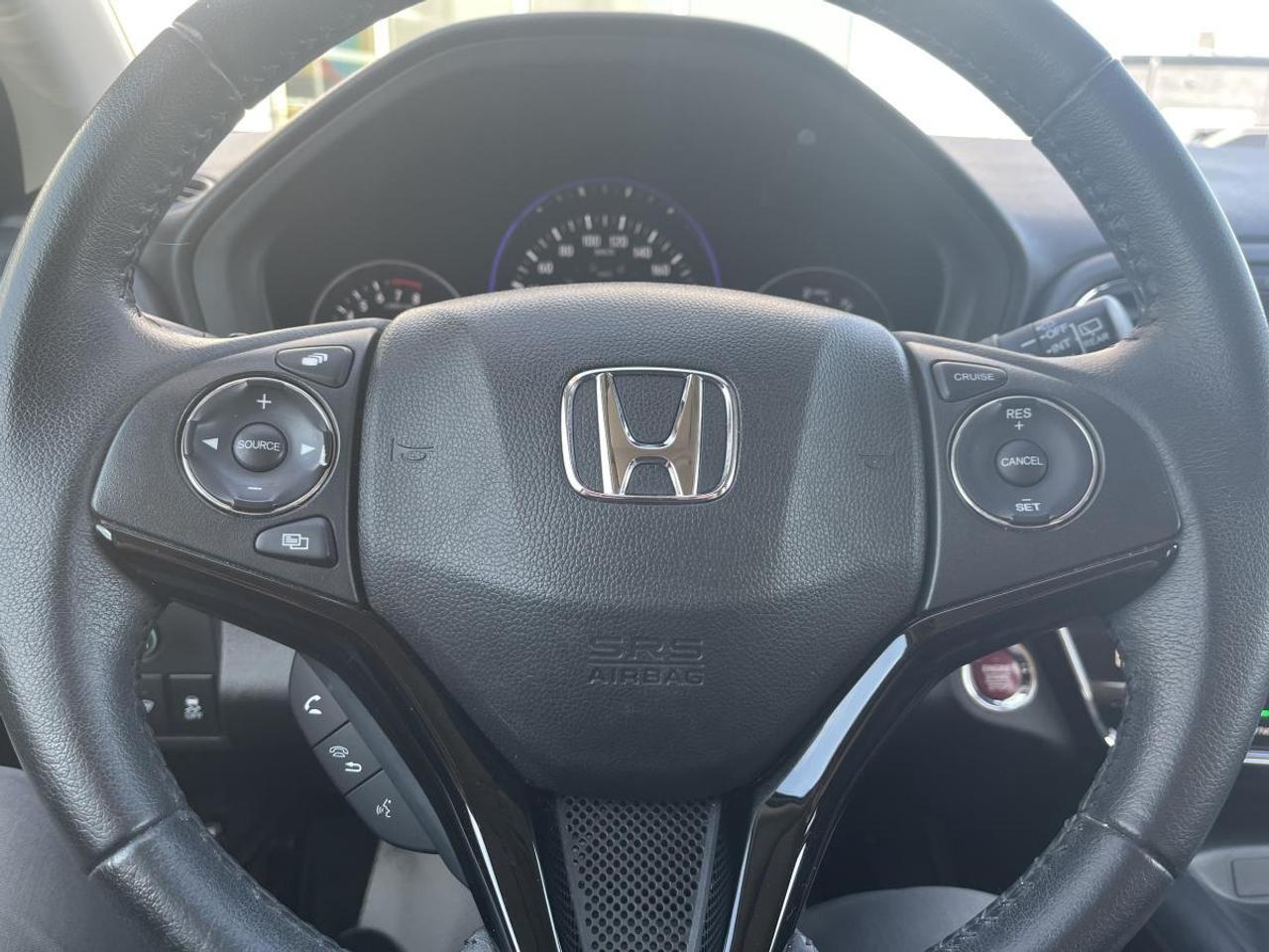 2017 Honda HR-V 4WD EX-L CVT with Navigation Photo