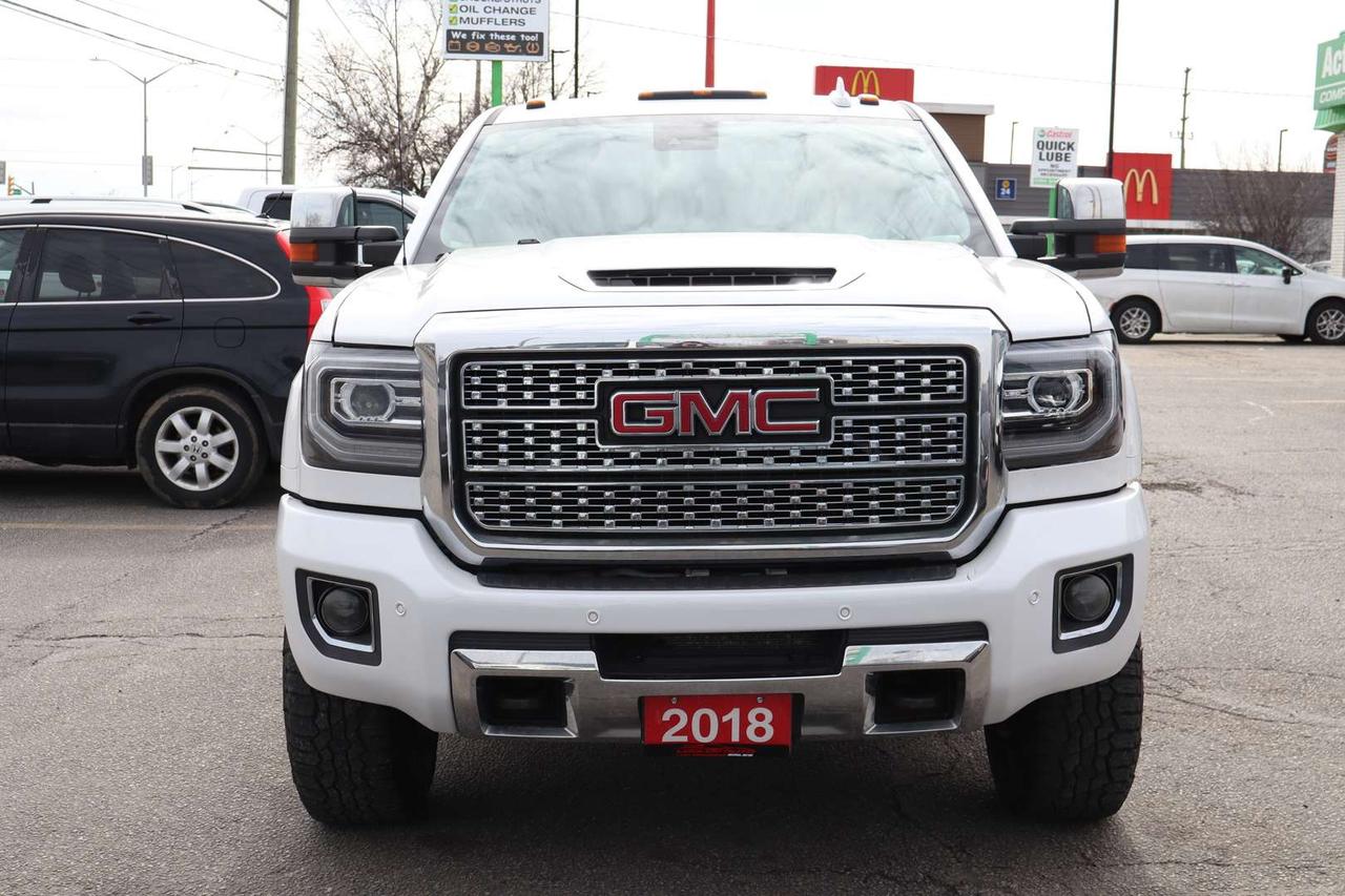 2018 GMC SIERRA 2500HD Denali Crew Cab 4WD Diesel Duramax Photo5