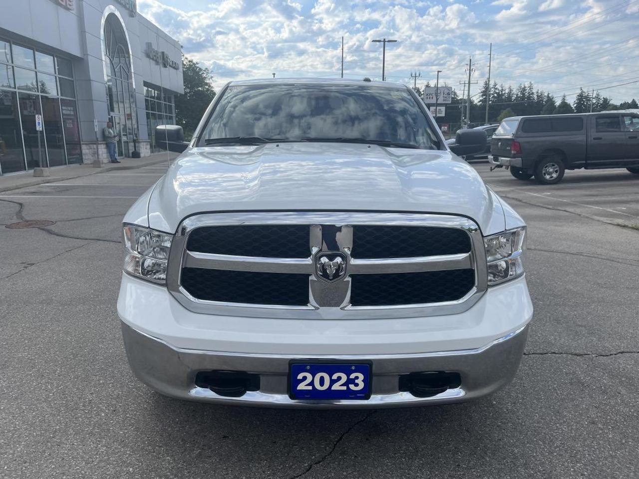 2023 RAM 1500 Classic SLT 4x4 Crew Cab 5'7 Box Photo5