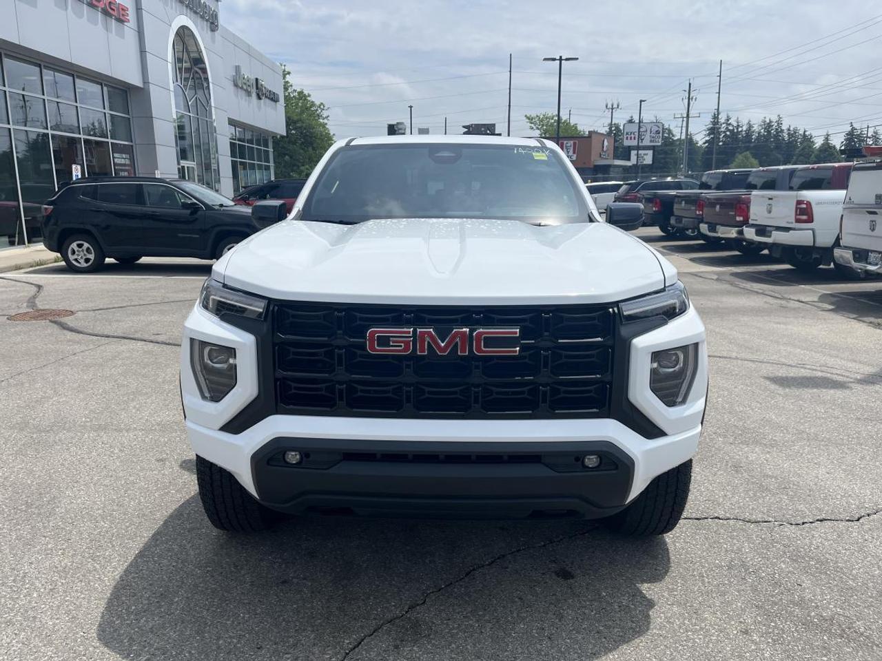 2026 GMC Canyon Crew Cab Short Box 4-Wheel Drive Elevation Photo