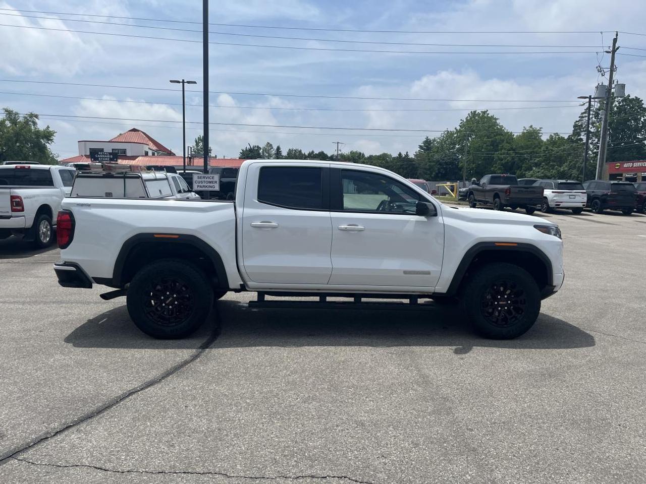 2026 GMC Canyon Crew Cab Short Box 4-Wheel Drive Elevation Photo