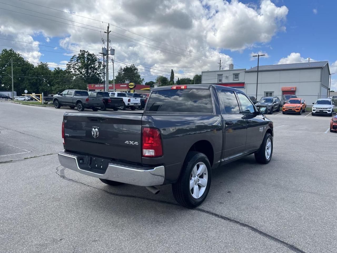 2023 RAM 1500 Classic SLT 4x4 Crew Cab 5'7 Box Photo