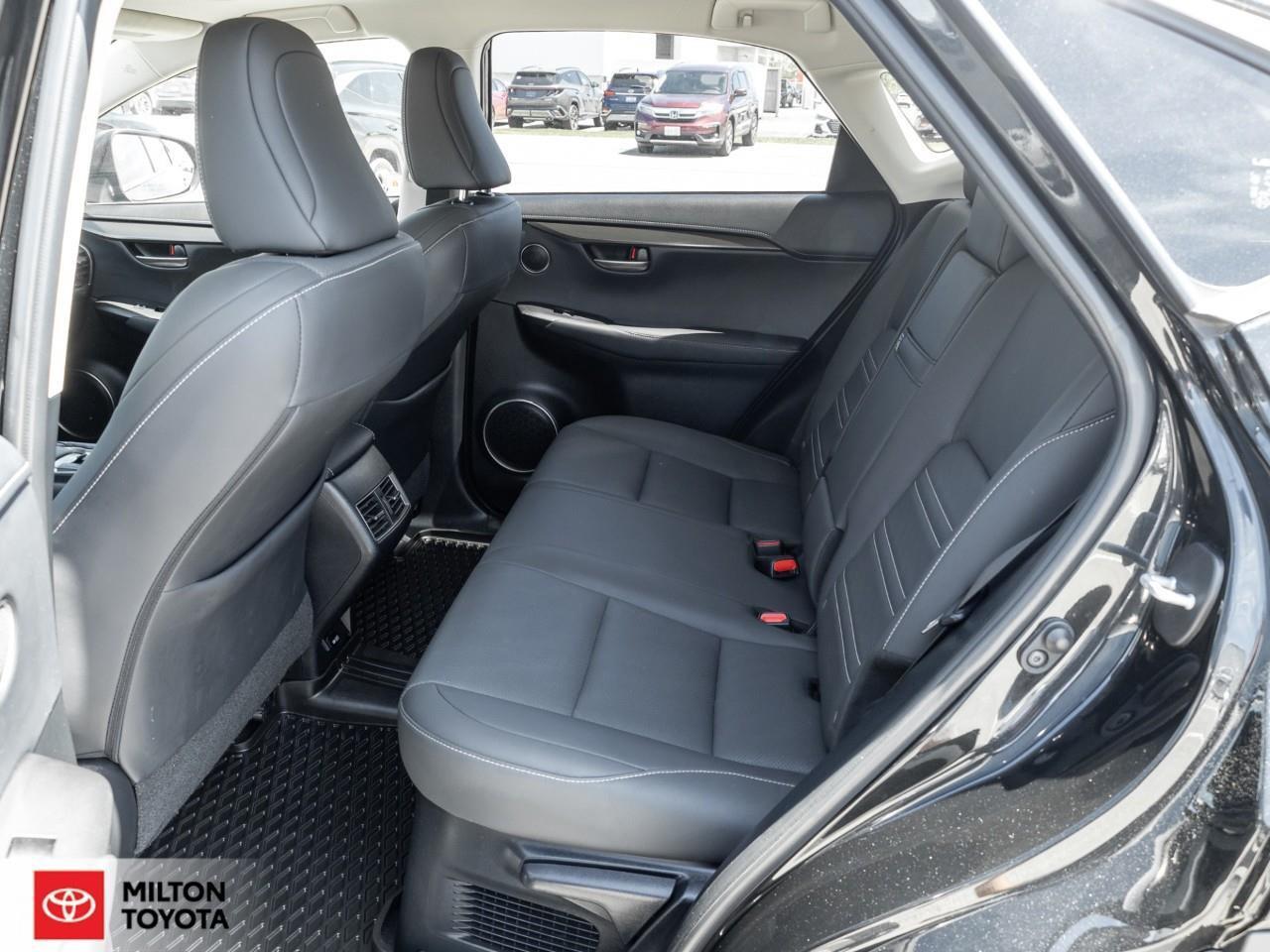 2021 Lexus NX 300h LEATHER SUNROOF CARPLAY VENTILATED SEATS Photo