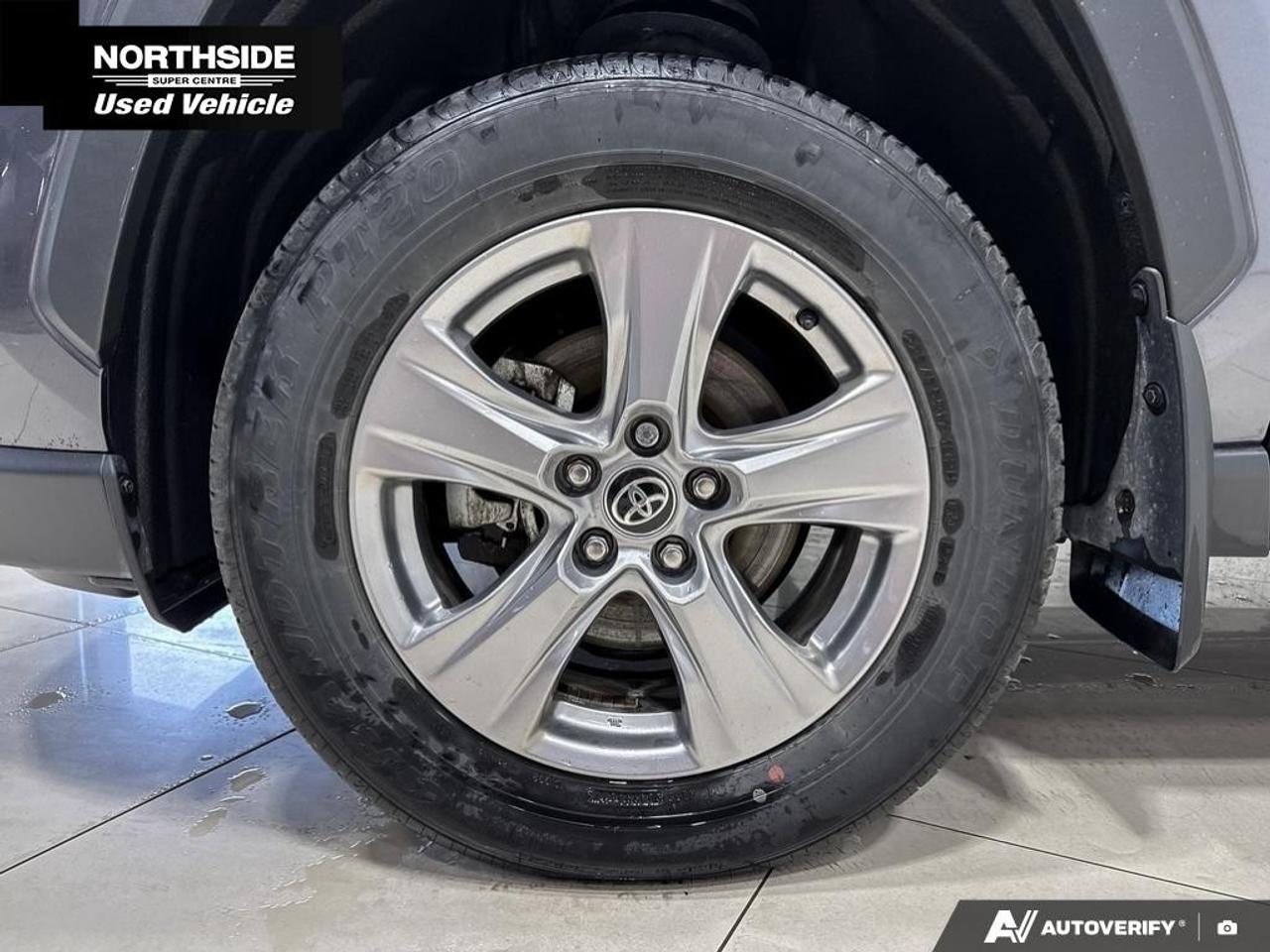 2025 Toyota RAV4 XLE AWD Photo