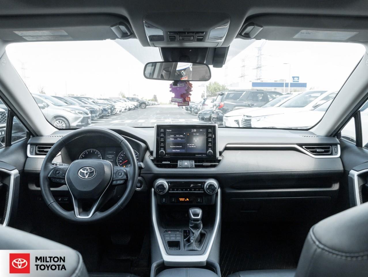 2020 Toyota RAV4 XLE PREMIUM AWD LEATHER REMOTE CONNECT 19 RIMS XLE Photo