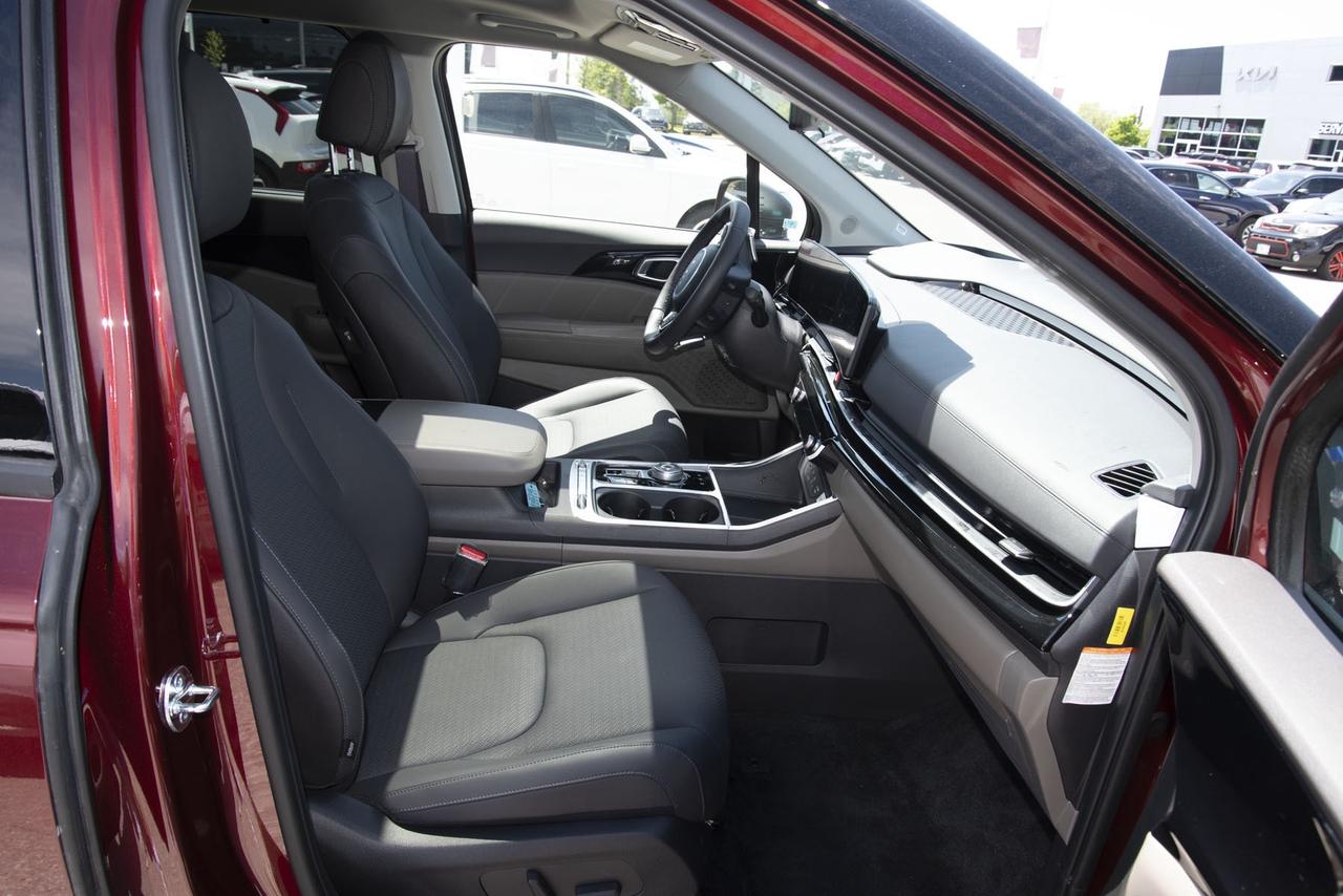 2026 Kia Carnival Hybrid SX Photo