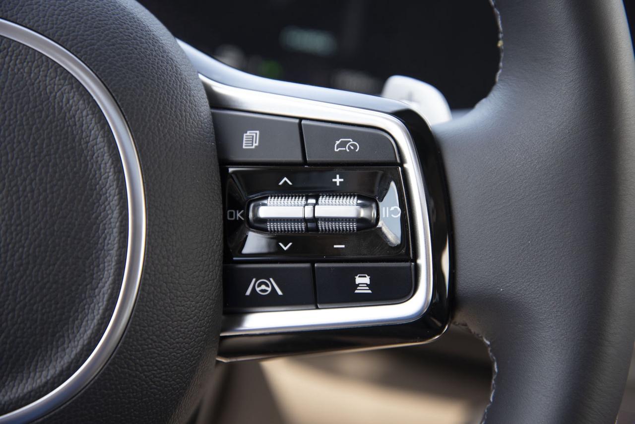 2026 Kia Carnival Hybrid SX Photo
