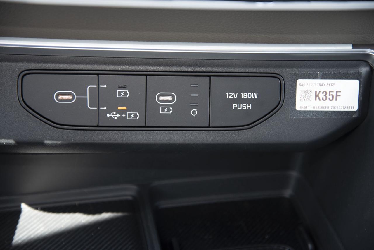 2026 Kia Carnival Hybrid SX Photo