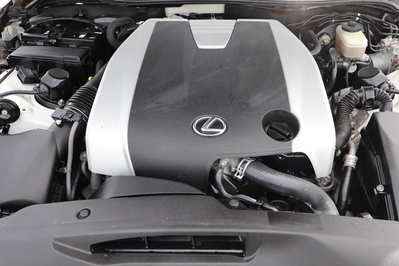 2015 Lexus IS 350 AWD   F SPORT   SAFETY CERTIFIED   RED INTERIO Photo