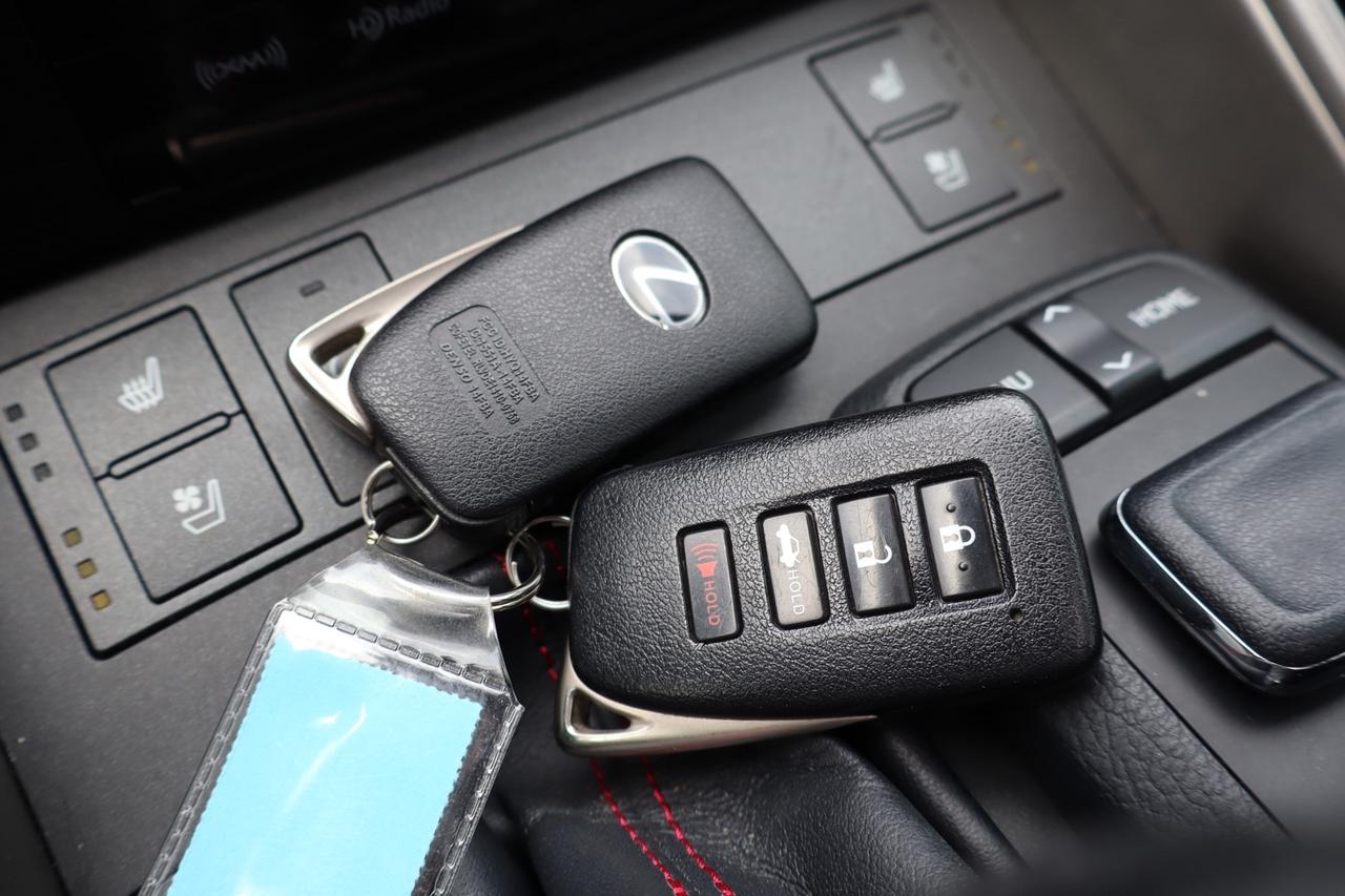 2015 Lexus IS 350 AWD   F SPORT   SAFETY CERTIFIED   RED INTERIO Photo