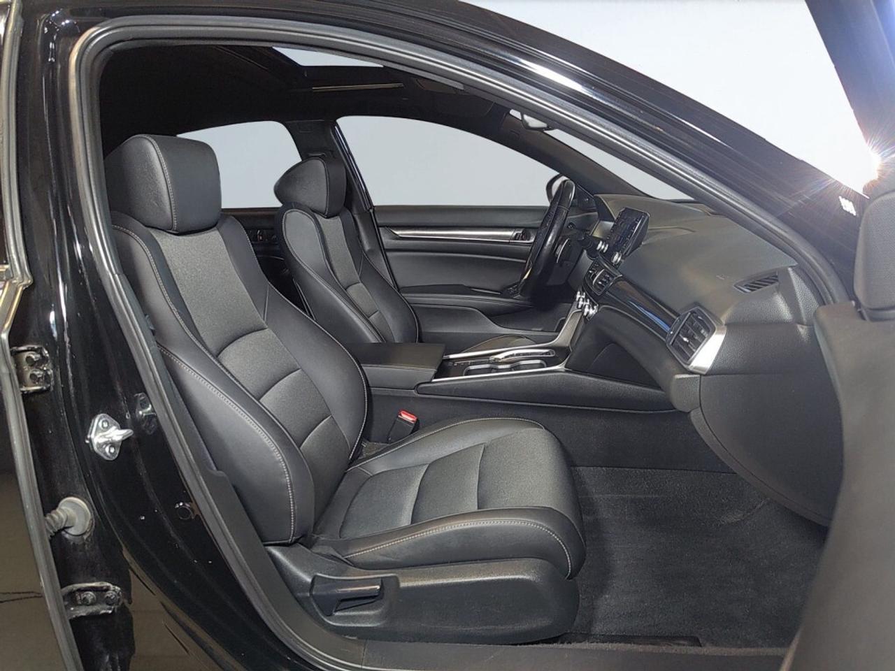 2021 Honda Accord Sedan Sport 2.0T   Leather   Sunroof   Navigation   Blac Photo