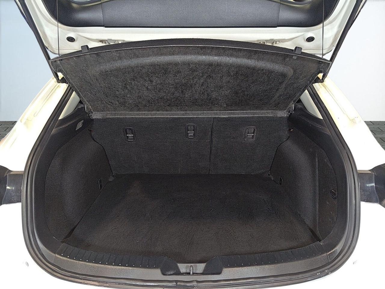 2015 Mazda MAZDA3 GS Hatchback   Heated Seats   Back-Up Camera   Blu Photo
