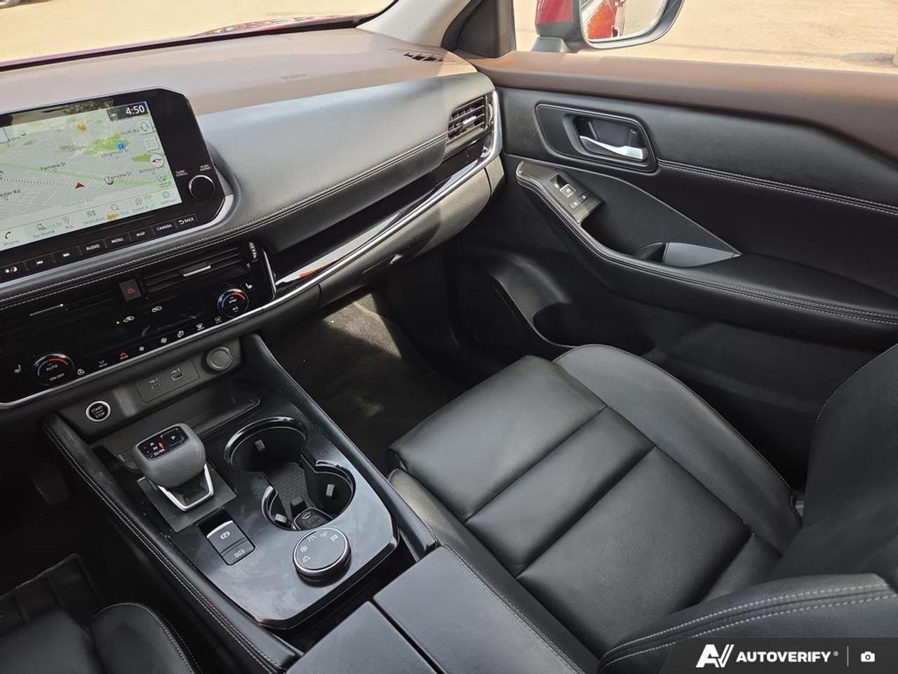 2023 Nissan Rogue SL LEATHER   NAVIGATION   SUNROOF   REMOTE START Photo