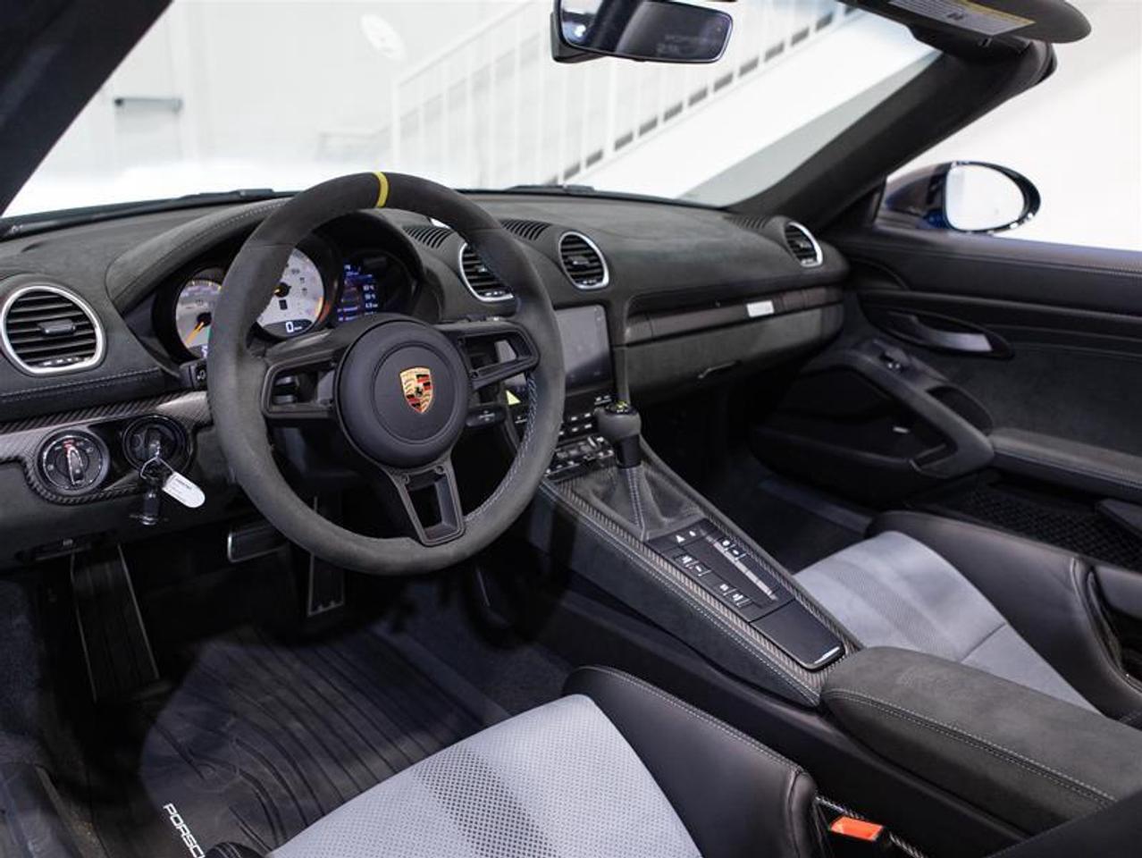 2024 Porsche 718 Spyder RS Roadster Photo