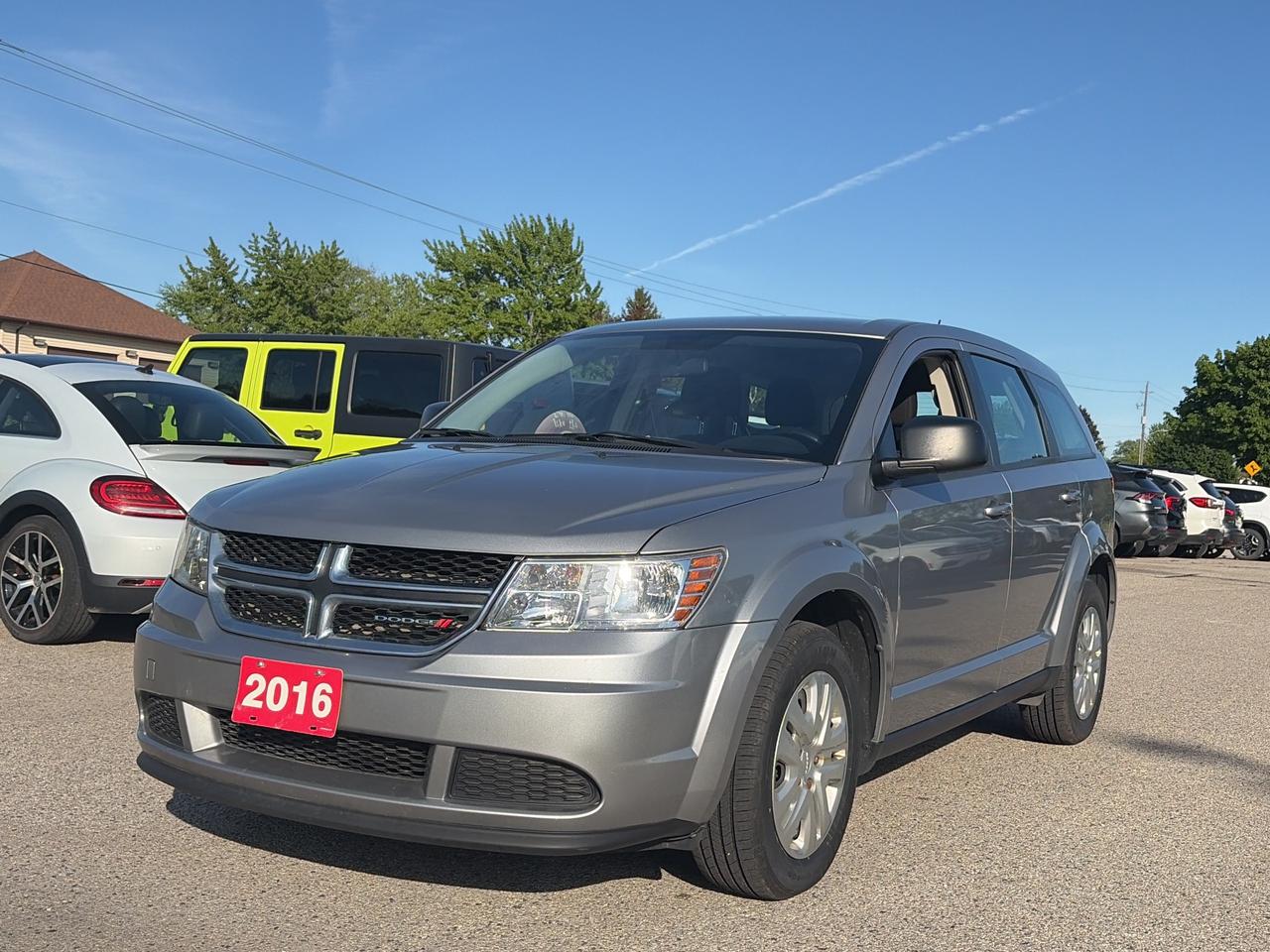 2016 Dodge Journey SE, 5 PASSENGER, CLEAN CARFAX! Photo