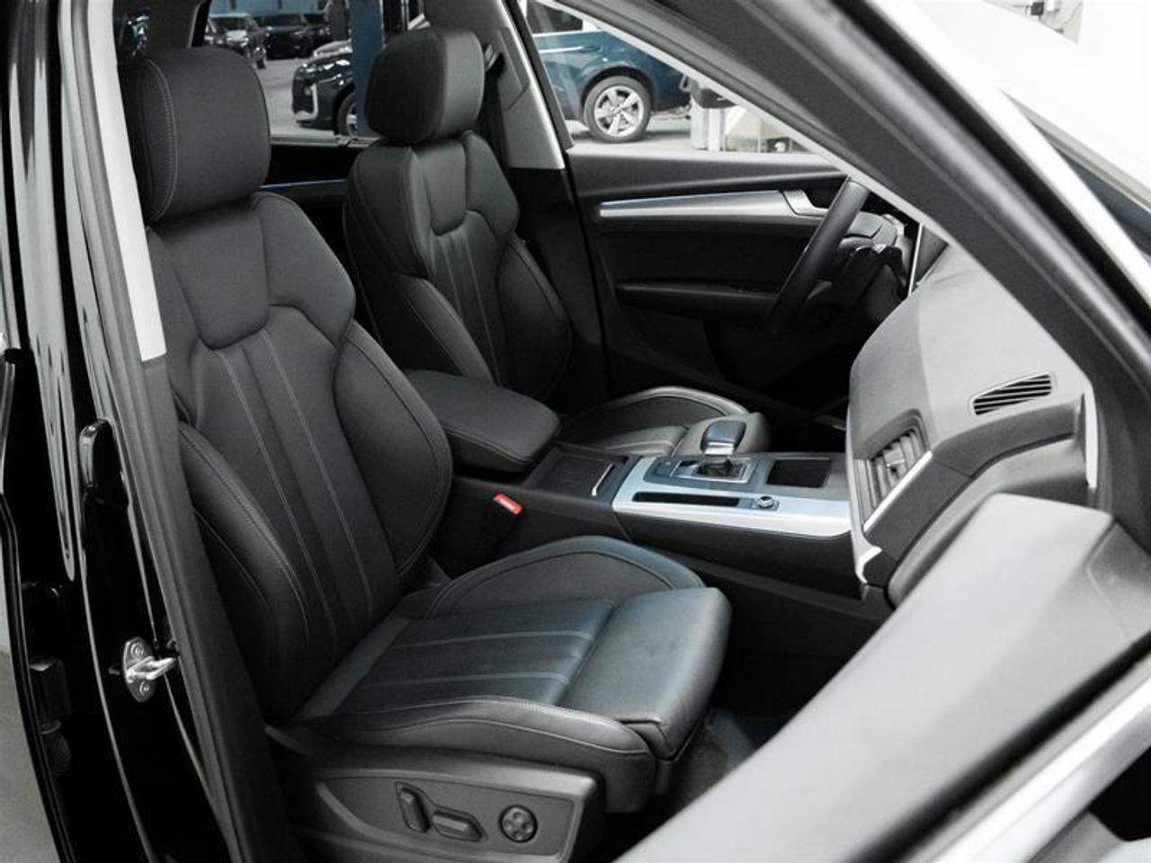 2023 Audi Q5 45 Technik 4dr All-Wheel Drive quattro Sport Utility Photo