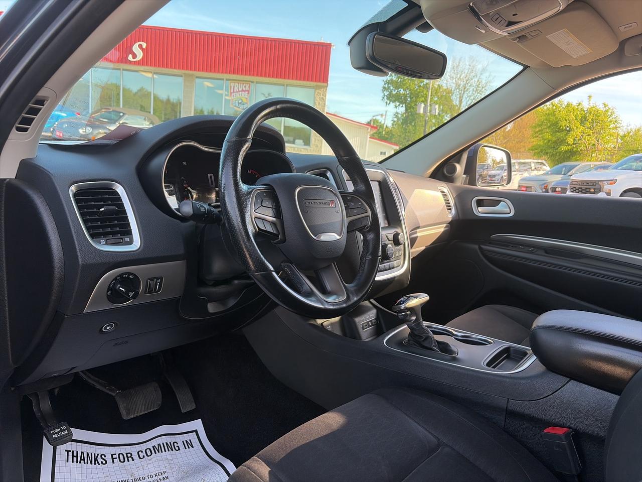 2020 Dodge Durango SXT, CLEAN CARFAX, POWER SEATS, BACK UP CAMERA! Photo