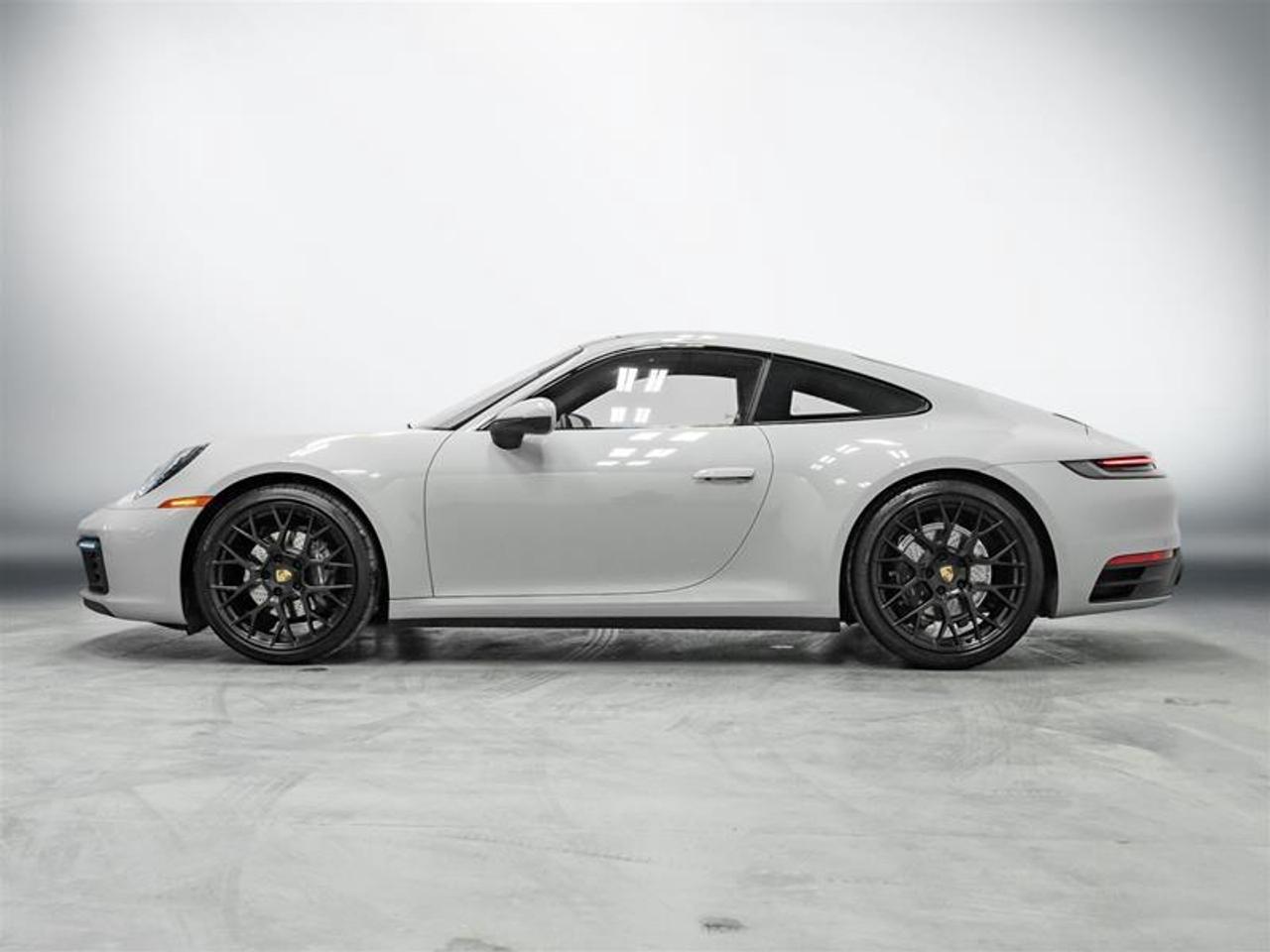 2024 Porsche 911 Carrera 2dr Rear-wheel Drive Coupe Photo