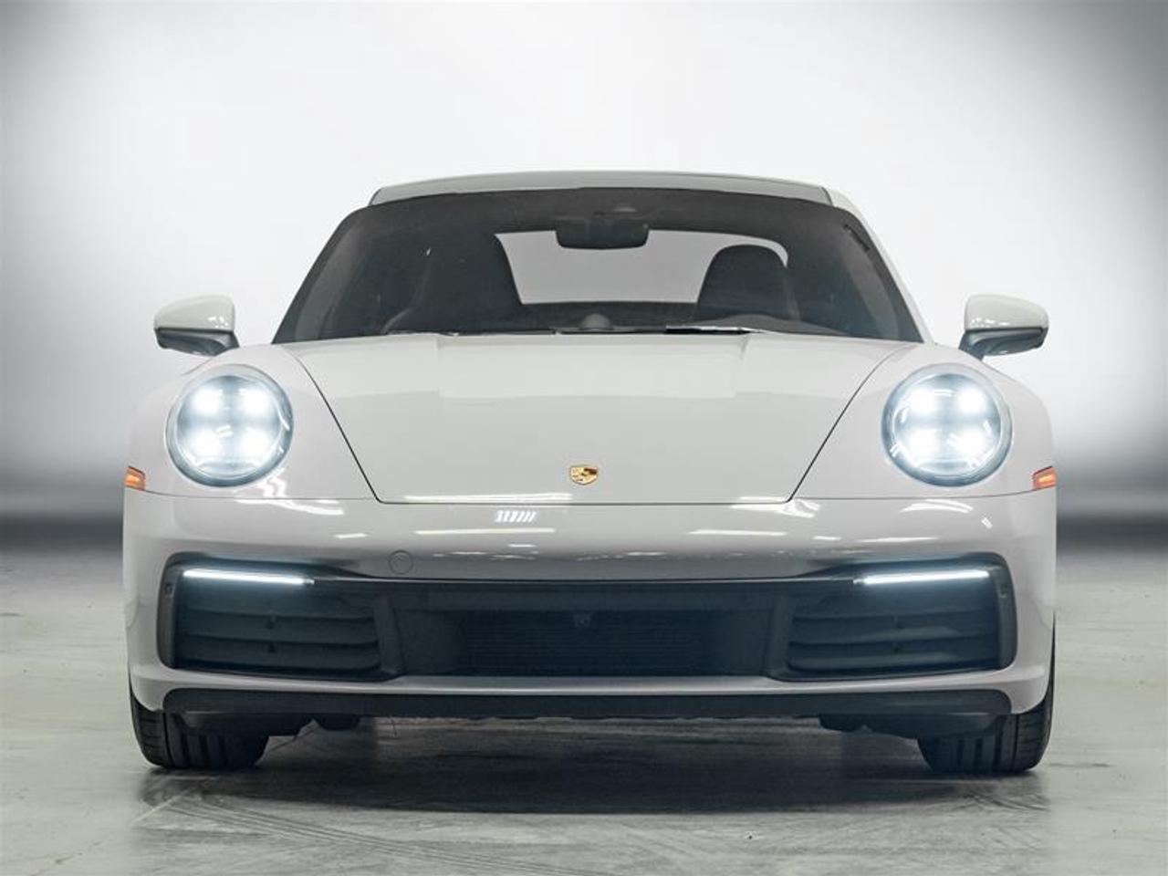 2024 Porsche 911 Carrera 2dr Rear-wheel Drive Coupe Photo