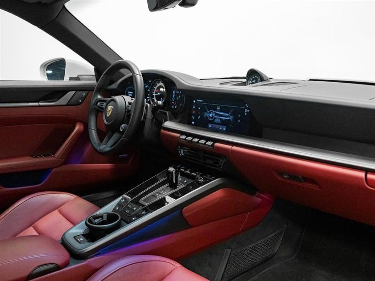 2024 Porsche 911 Carrera 2dr Rear-wheel Drive Coupe Photo