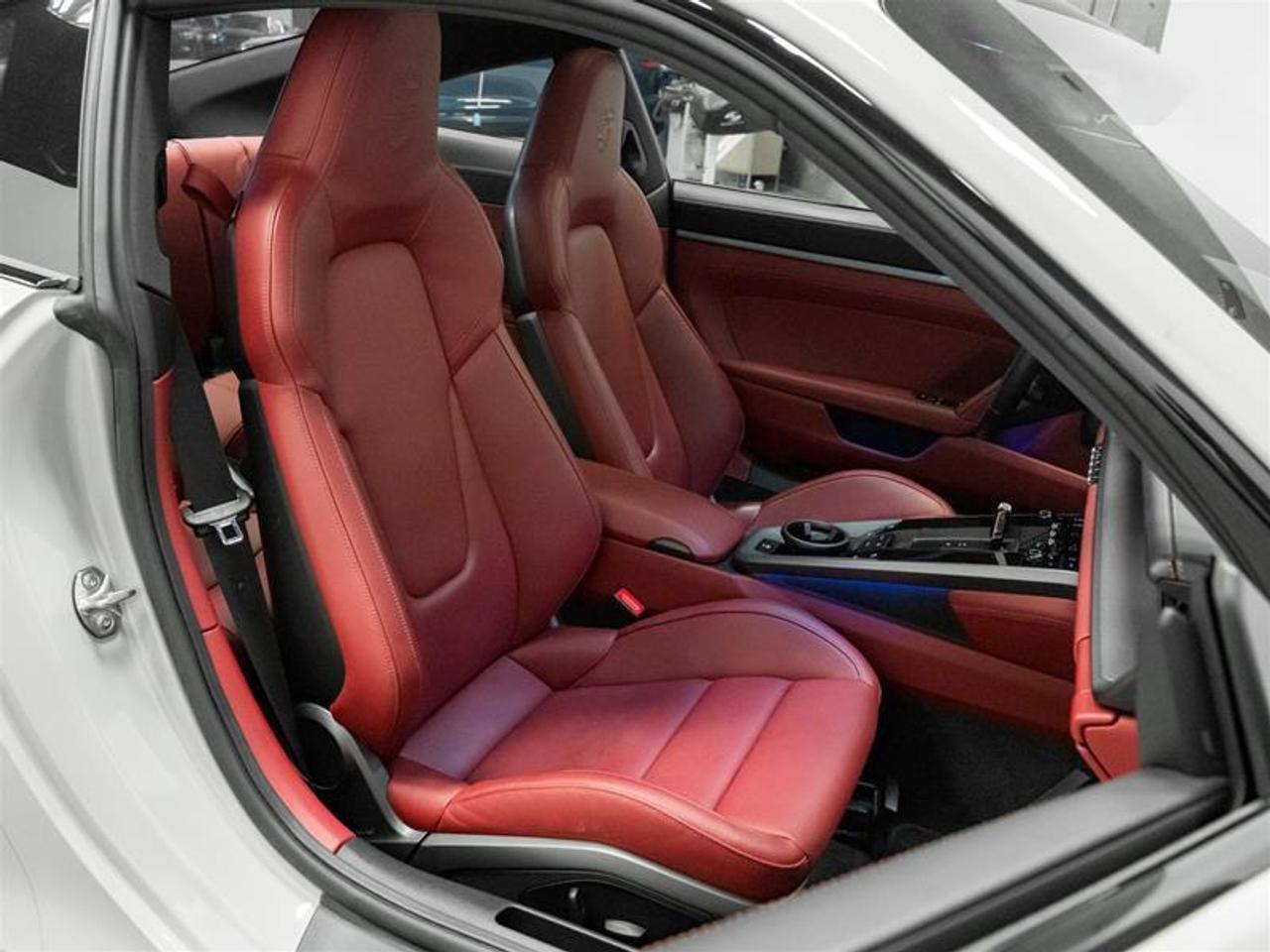 2024 Porsche 911 Carrera 2dr Rear-wheel Drive Coupe Photo
