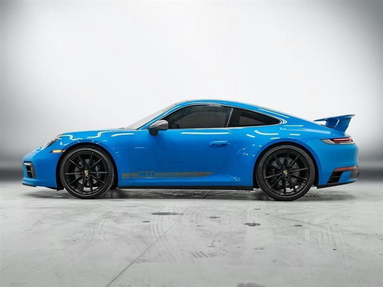 2024 Porsche 911 Carrera T 2dr Rear-Wheel Drive Coupe Photo3