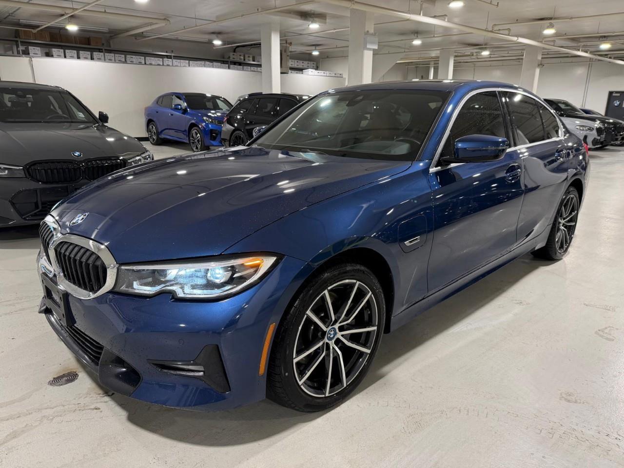 2022 BMW 330e xDrive 4dr All-Wheel Drive Sedan Photo