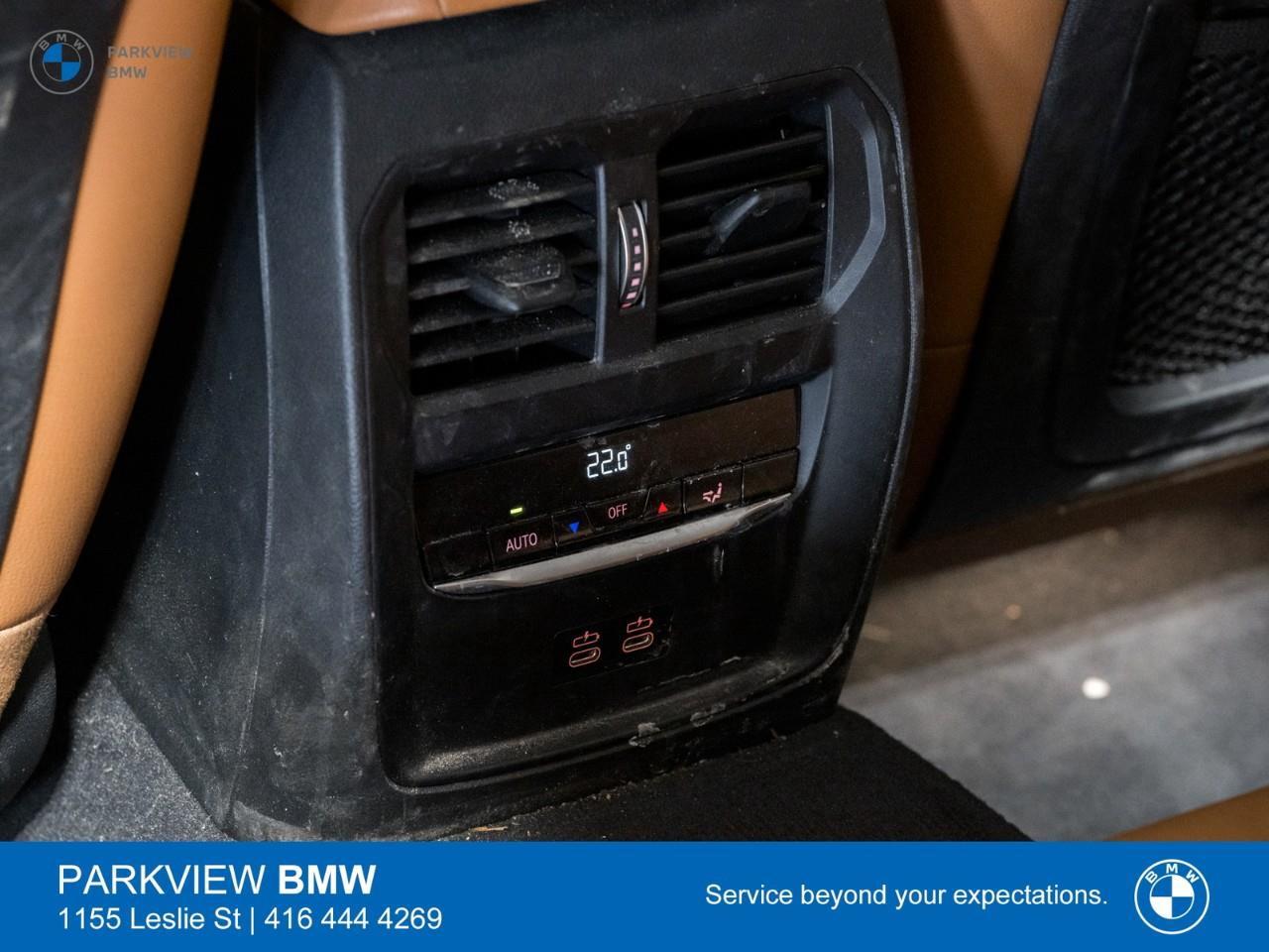 2022 BMW 330e xDrive 4dr All-Wheel Drive Sedan Photo