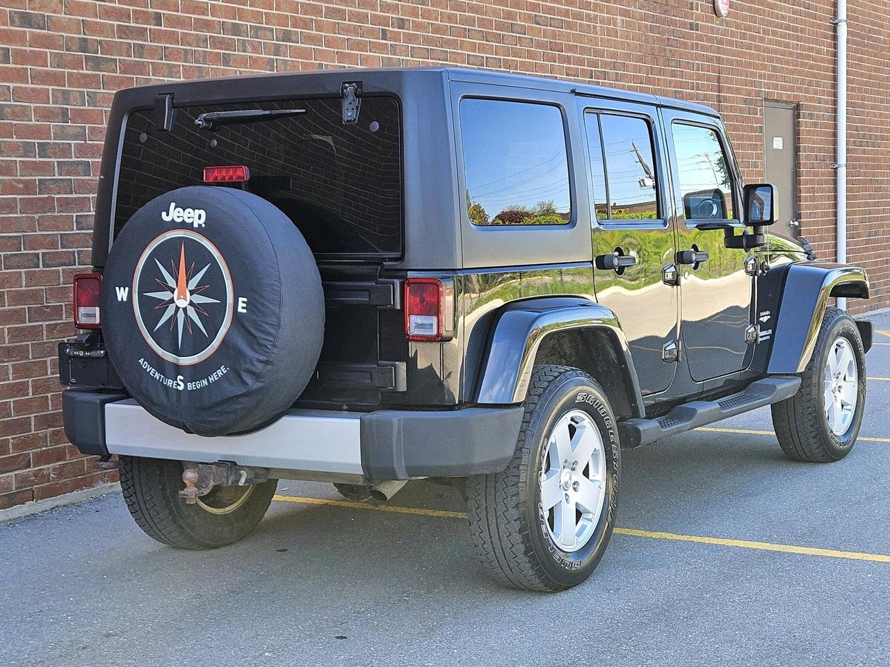 2012 Jeep WRANGLER UNLIMITED 4WD Sahara, Nav Photo2