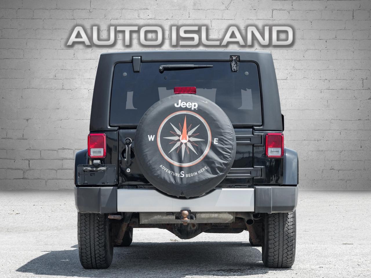2012 Jeep WRANGLER UNLIMITED 4WD Sahara, Nav Photo