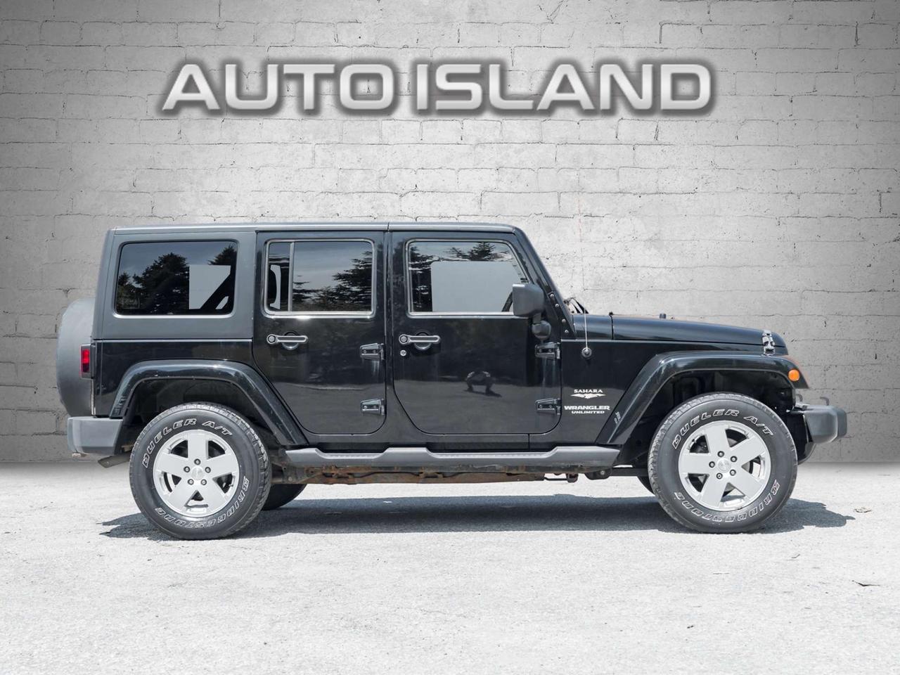 2012 Jeep Wrangler 4WD Sahara, Nav Photo2