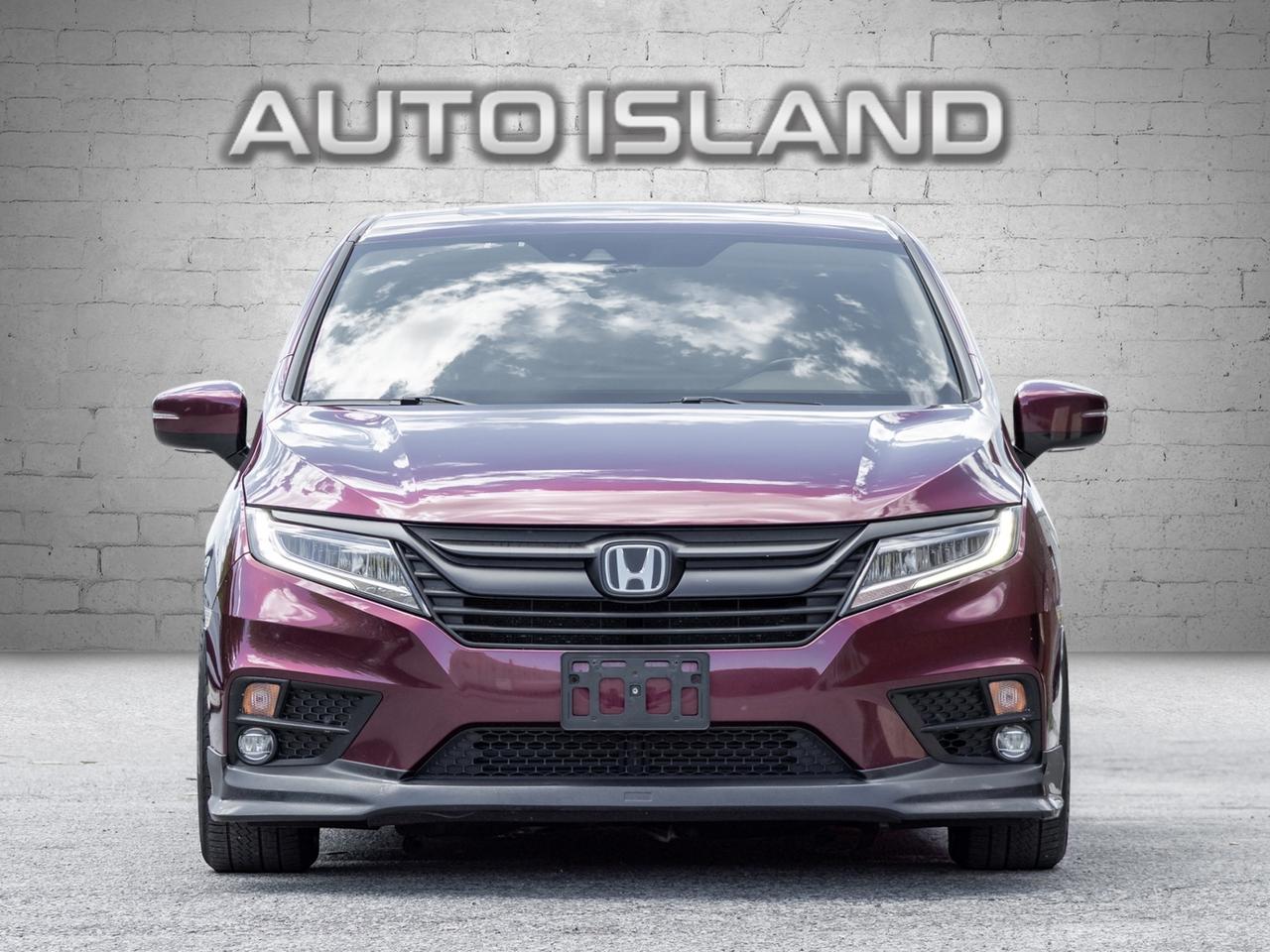 2018 Honda Odyssey Touring, Nav, Camera, Leather, Sunroof Photo