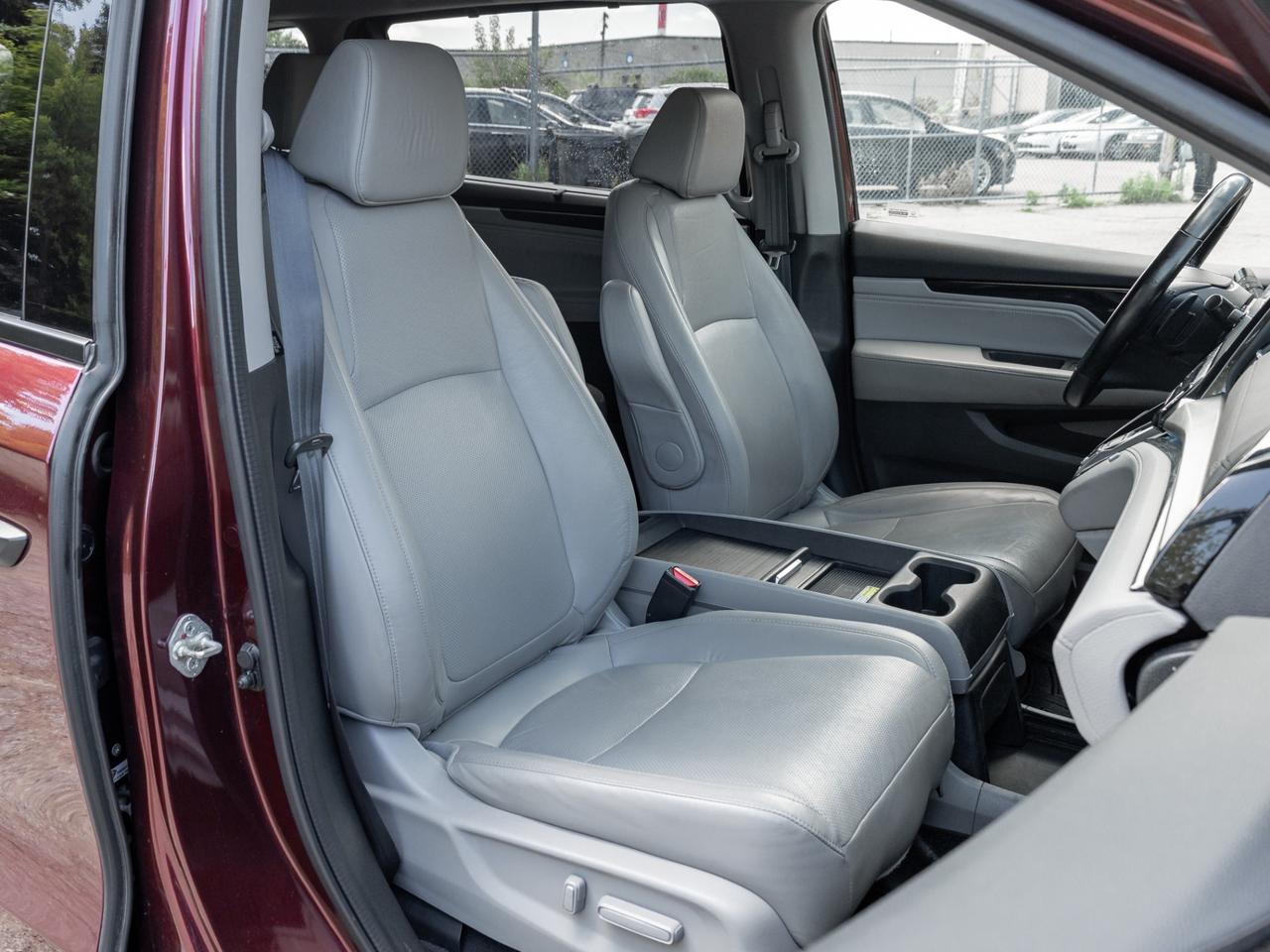 2018 Honda Odyssey Touring, Nav, Camera, Leather, Sunroof Photo