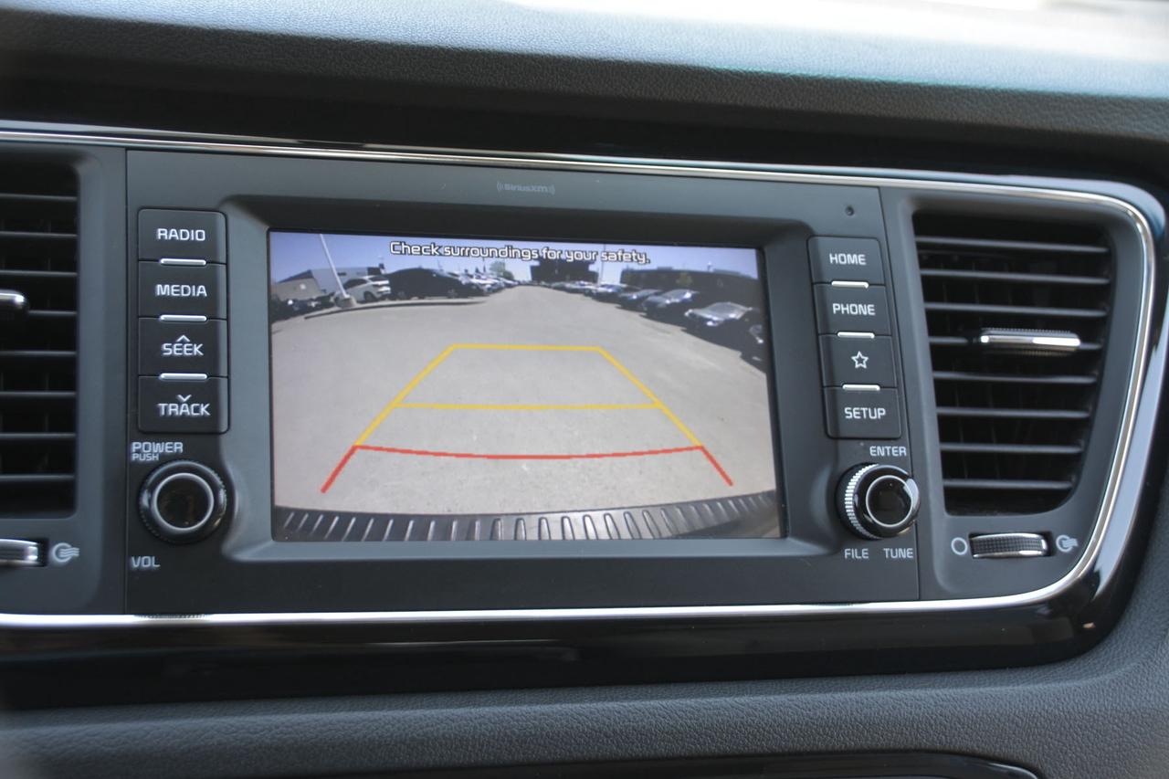 2020 Kia Sedona SX Photo