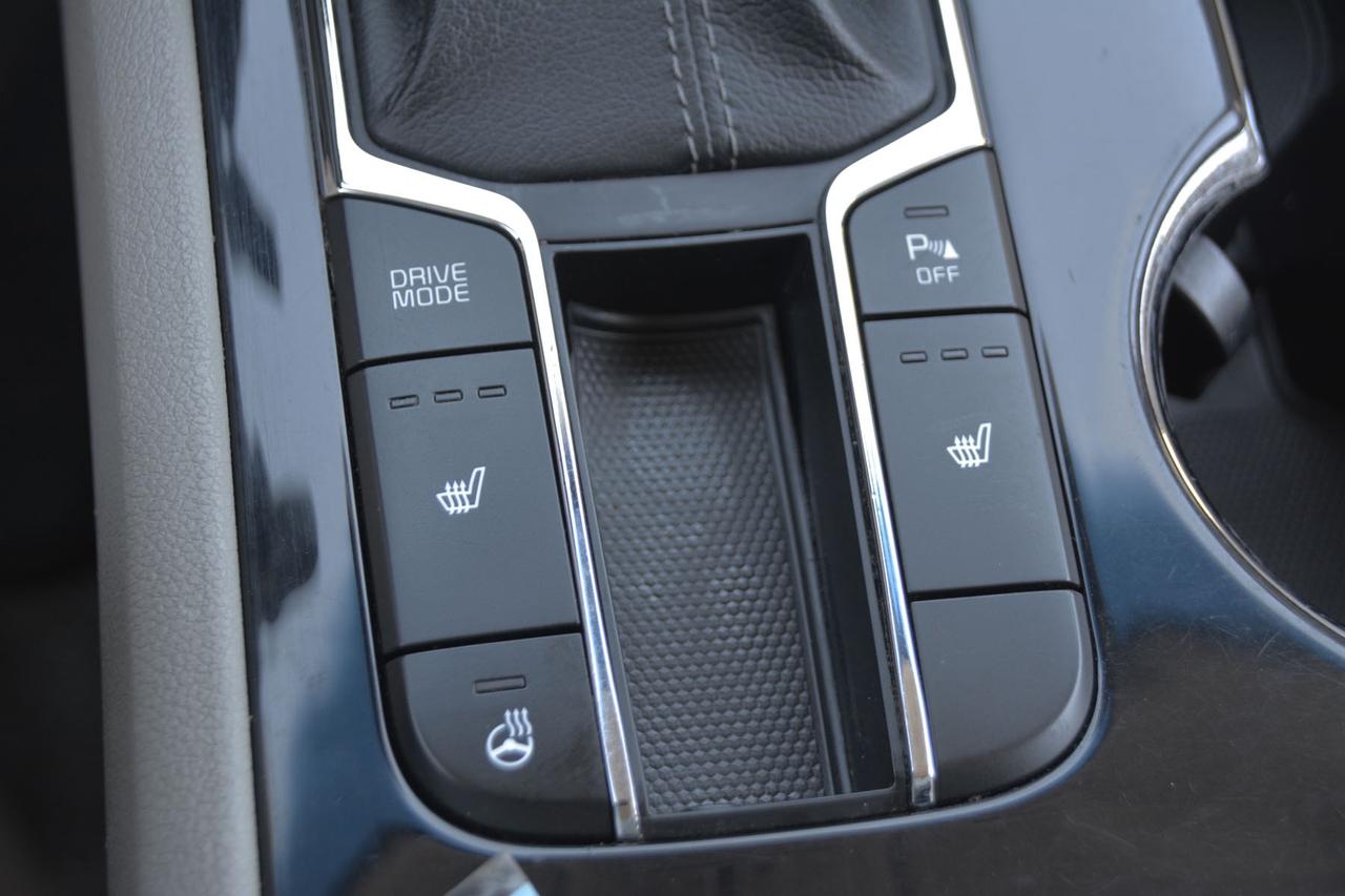 2020 Kia Sedona SX Photo