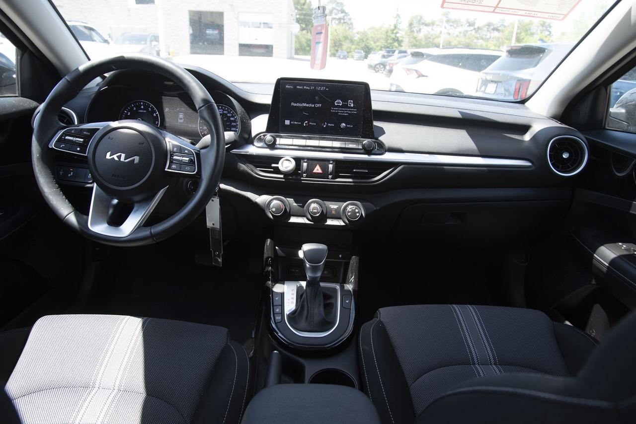 2023 Kia Forte EX Photo