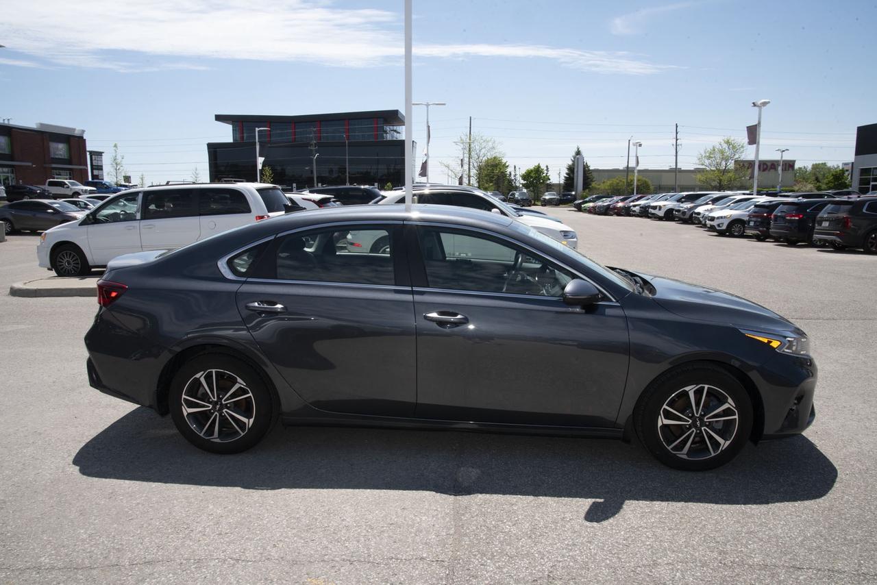 2023 Kia Forte EX Photo