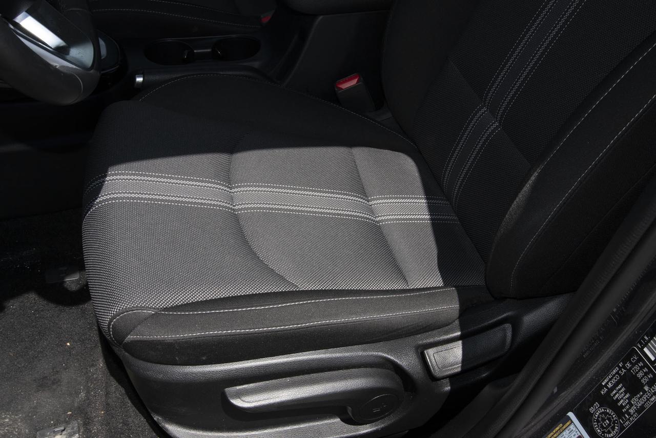 2023 Kia Forte EX Photo