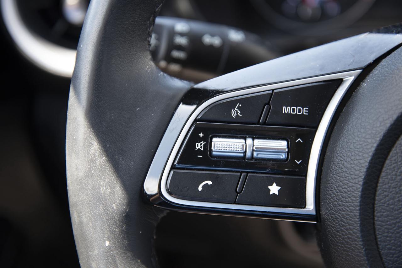 2023 Kia Forte EX Photo
